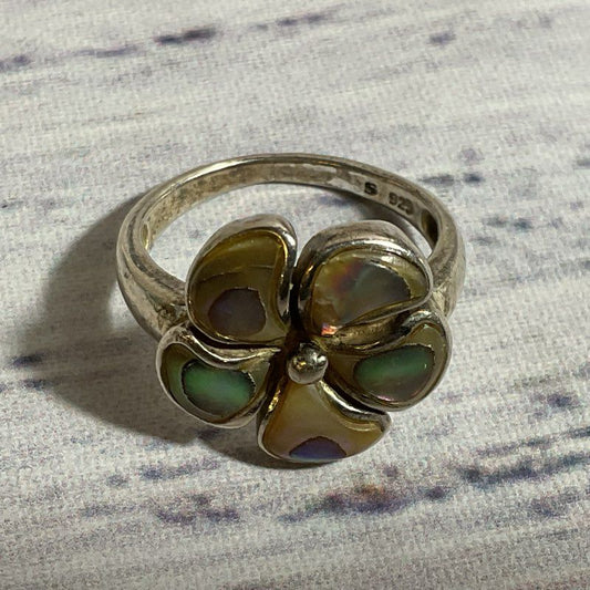 Sterling Silver & Abalone Flower SZ 6.5 Ring- 4.34g
