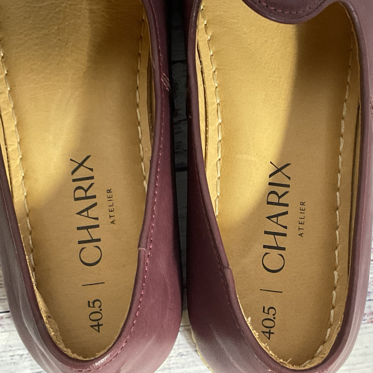 CHARIX Itelier Women's Bordeaux Leather Slip-On Flats- SZ 40.5/ 10.5 US