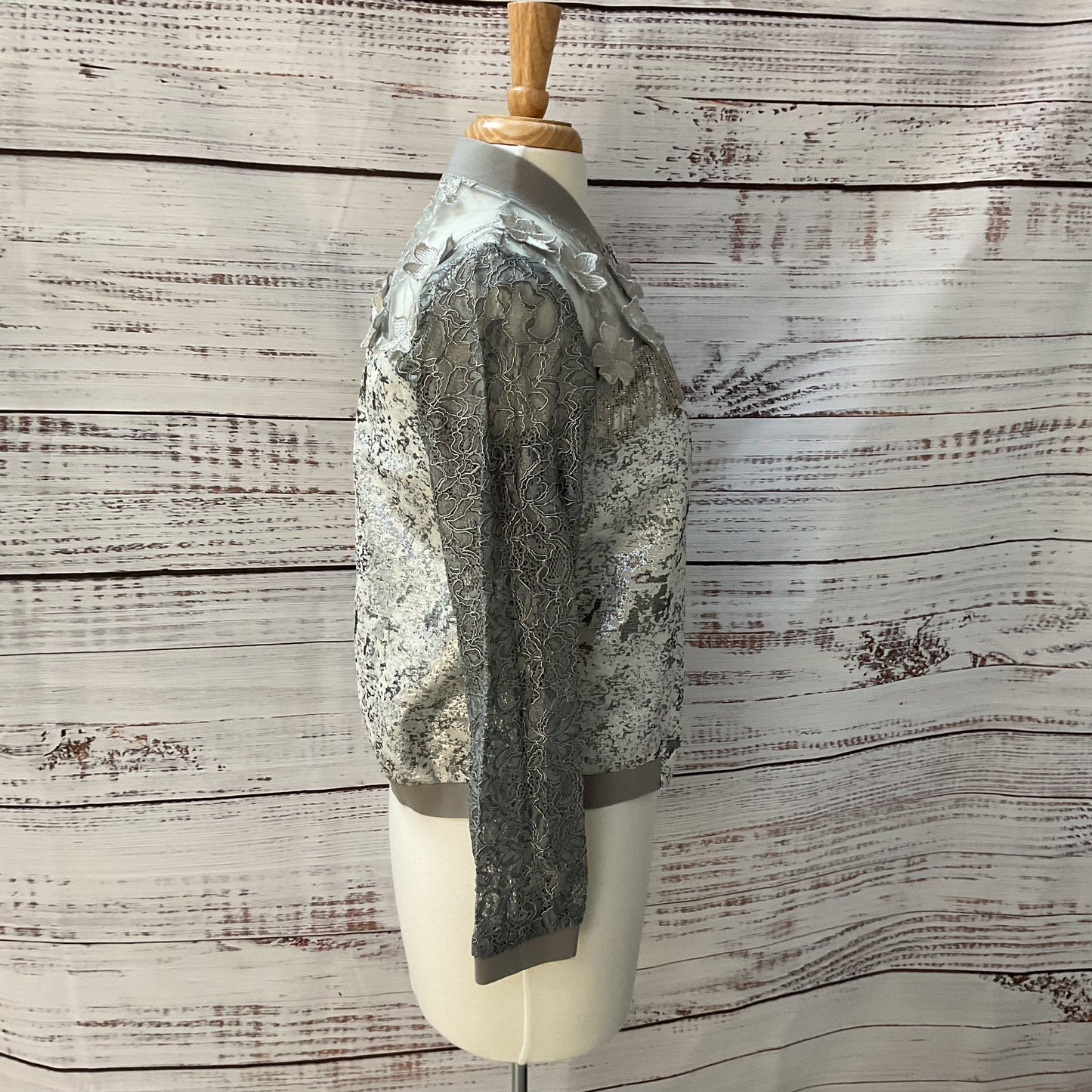 Tahari Silver Tone Mesh Flower Frill Jacket - Size S