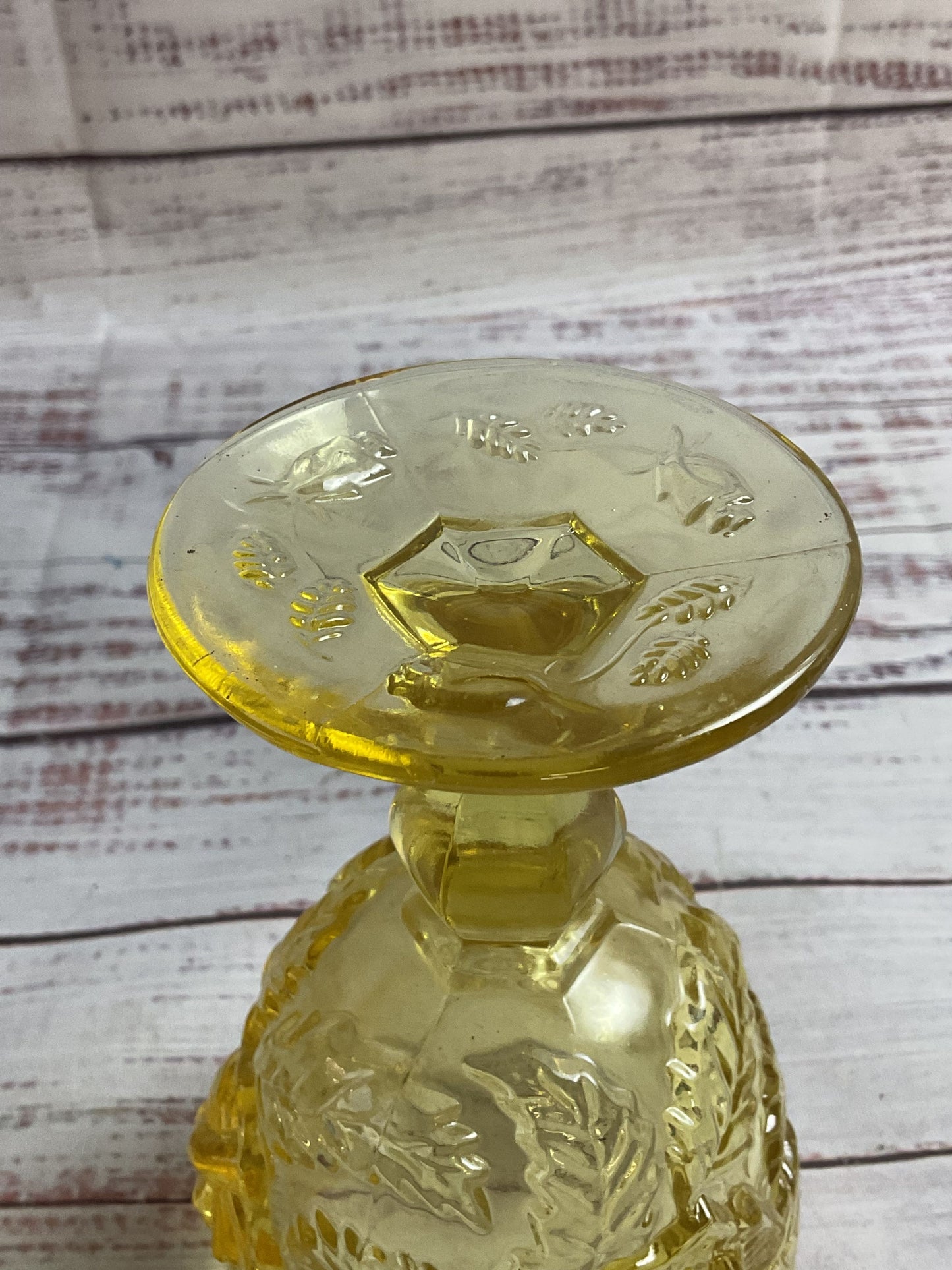 VintageMadonna Inn Yellow Glass Rose Wine Goblet