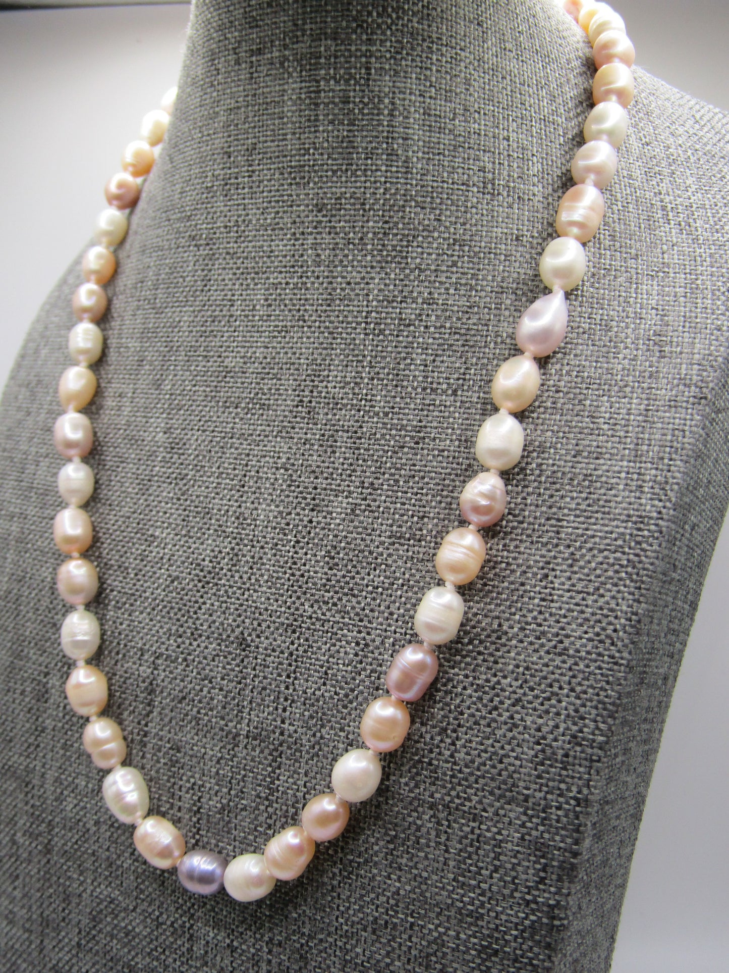 18" 7mm Freshwater Baroque Pearl Necklace