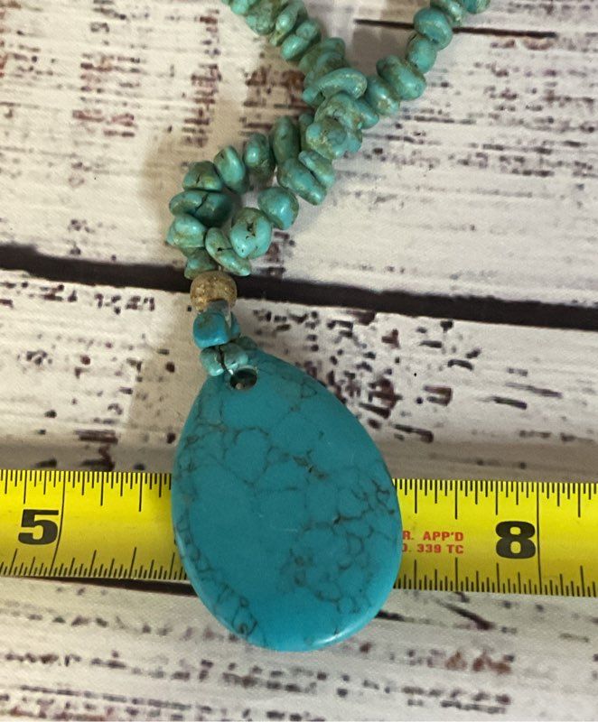 TURQUOISE Beaded Vintage Necklace