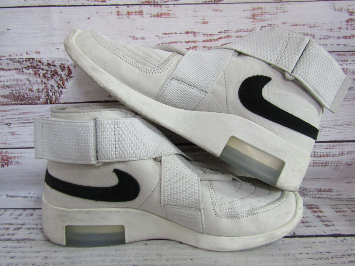 Nike Fear of God Air Raid Men's Mid-Top Sneakers Size 5 AT8087-001