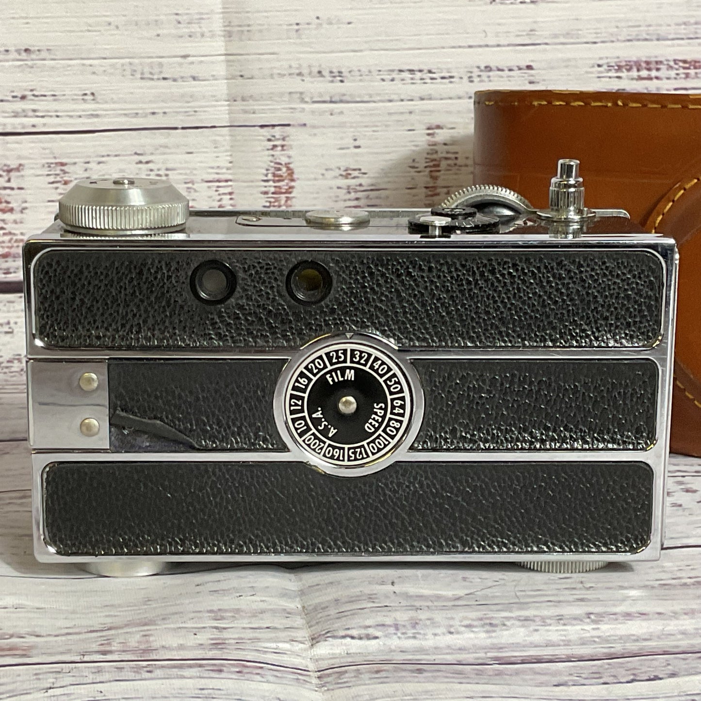 VTG. ARGUS C3 Rangefinder 35mm Camera w/ Cintar f:3.5 50mm Lens and Case- AS-IS