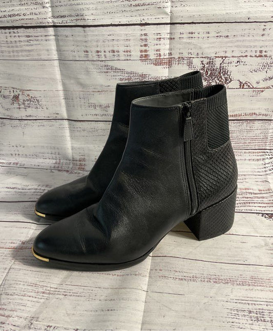 Cole Haan Grand Ambition Holland Black Embossed Leather Booties Size 10 B
