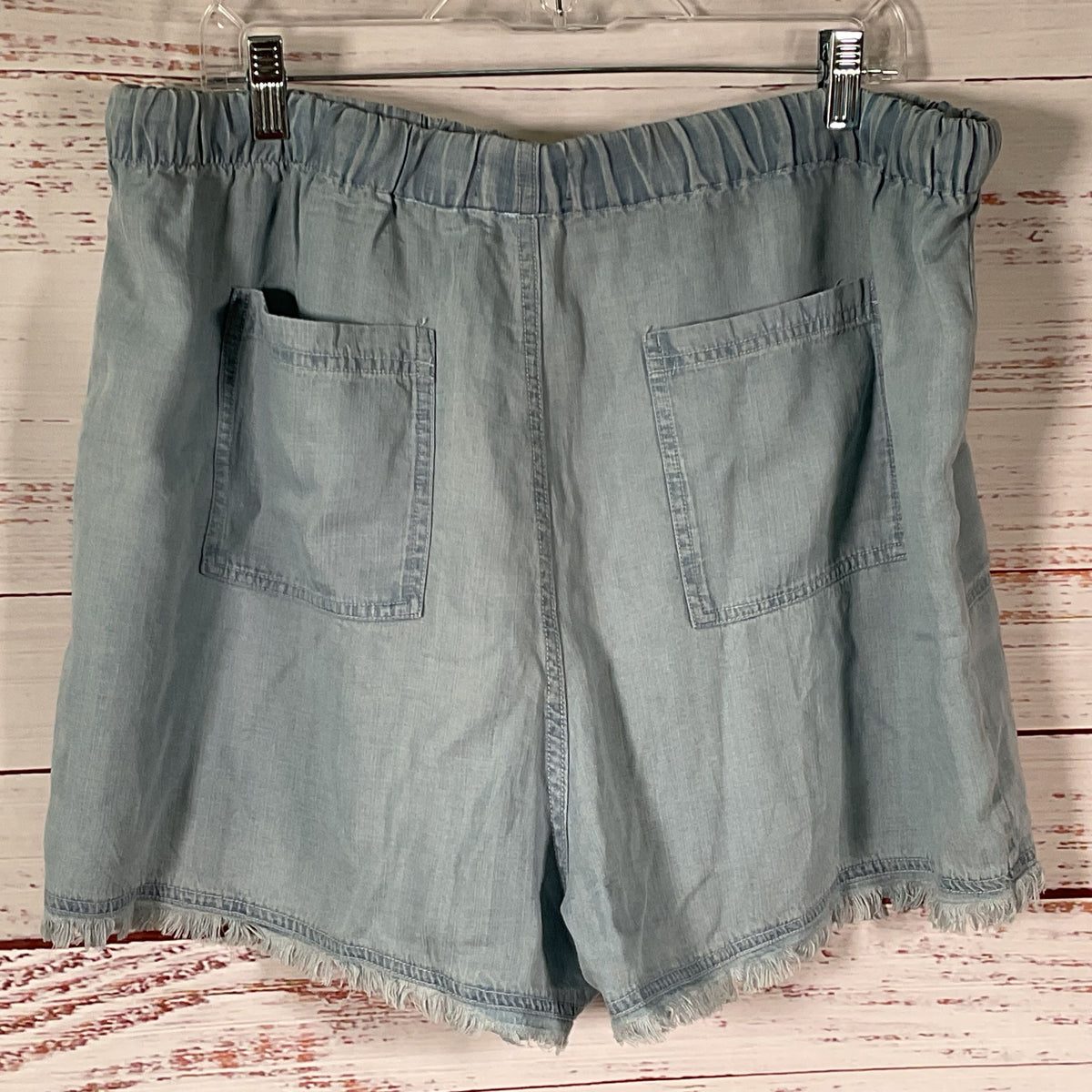 NWT AQUA Women's Light Denim Drawstring Shorts- SZ XXL