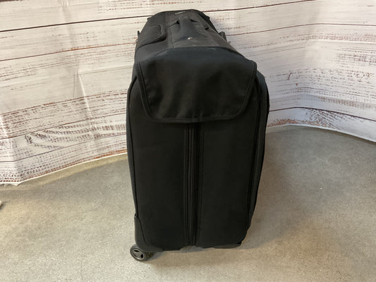 Delsey Paris Black Garment Bag Luggage Spinner Roller