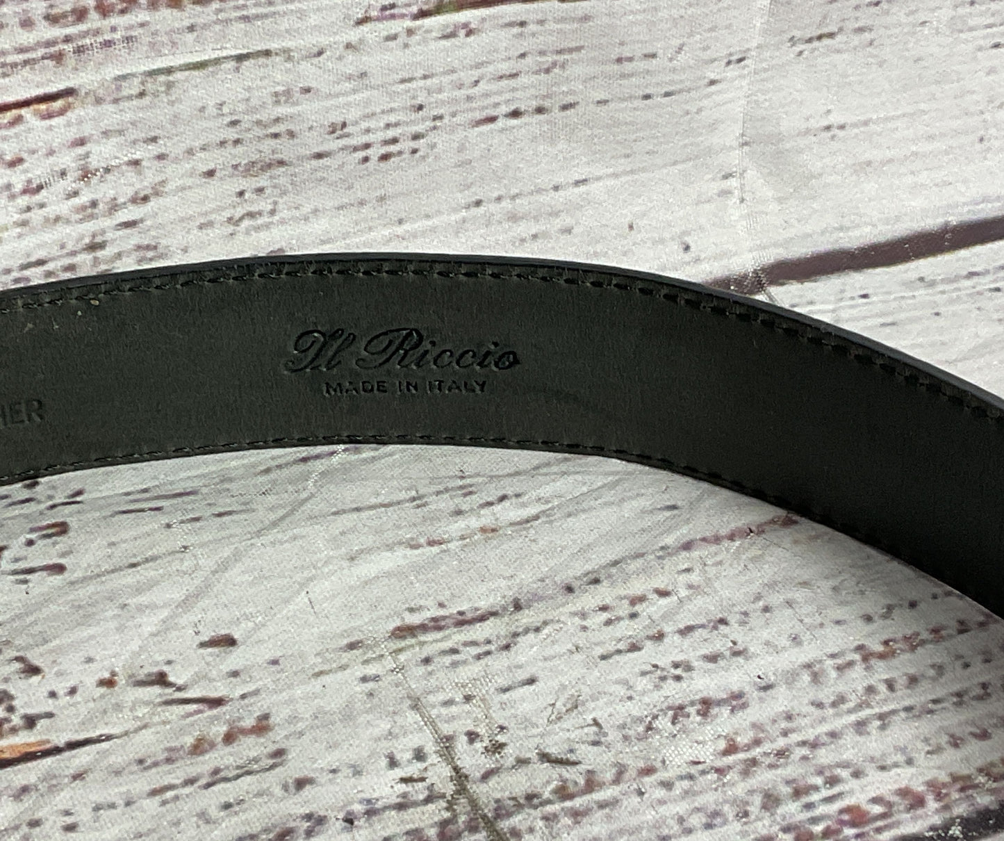 Il Riccio Vintage Crocodile Embossed Leather Belt Red