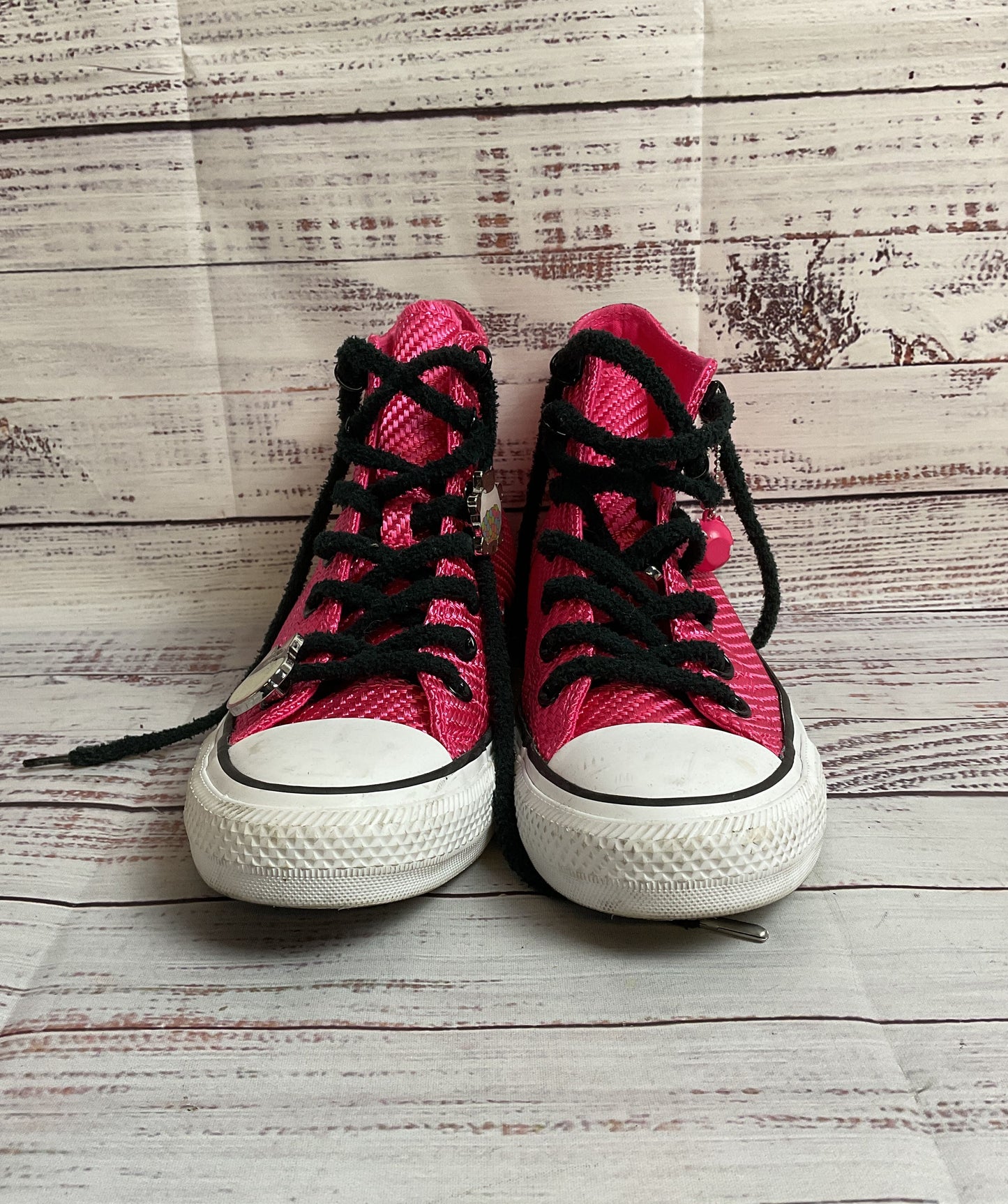 Girl's Ltd. Ed. Despicable Me 4 Poppy Converse Hot Pink Chucks w/ Charms Size 4
