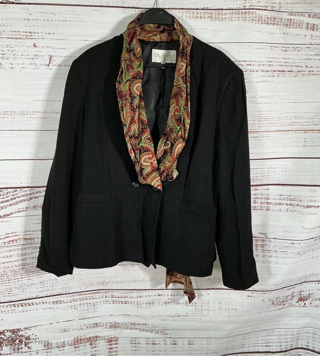 Women's Vintage Byblos Black Jacket with built in scarf Size 46/US L