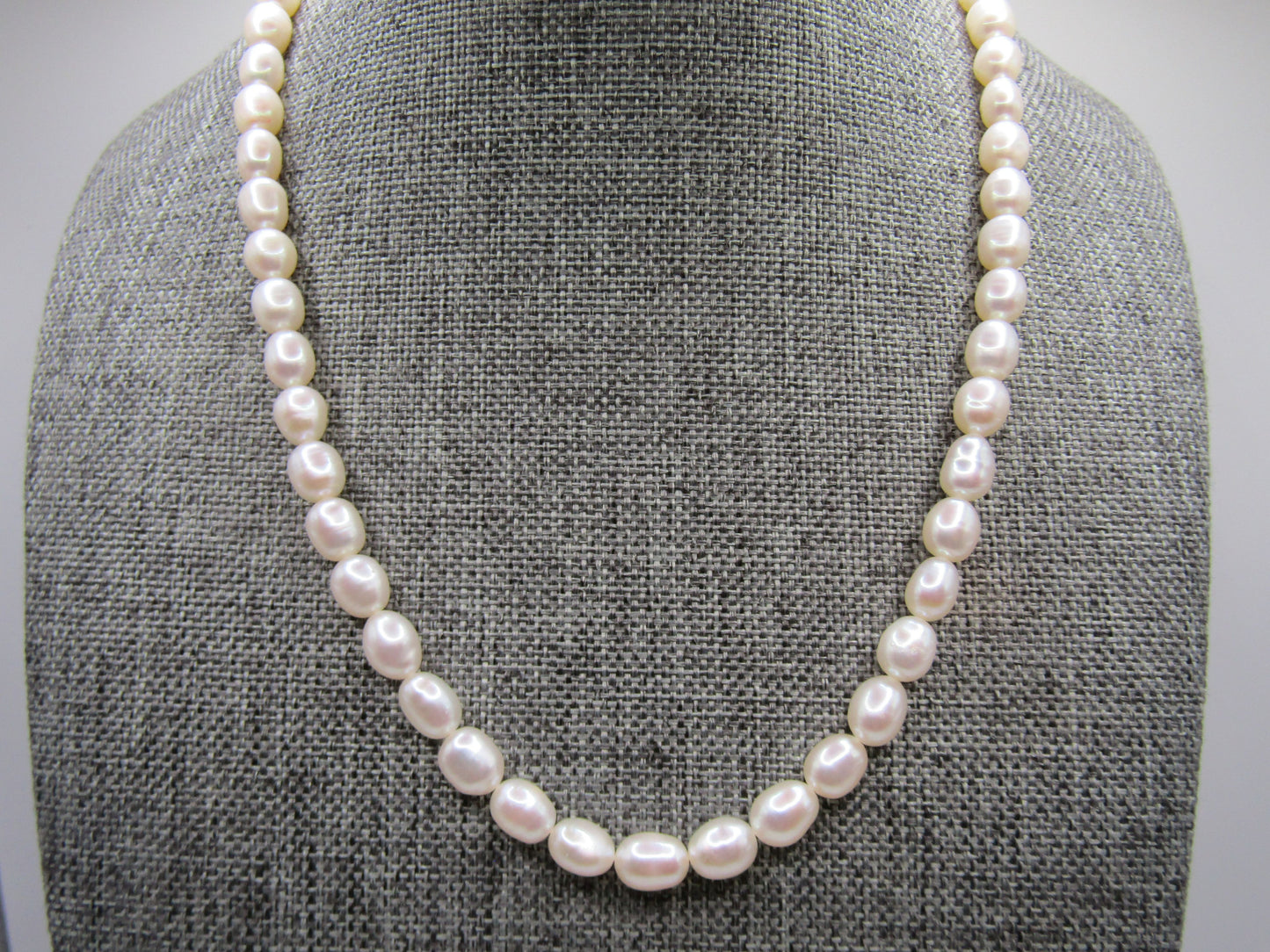 FIC 15 7/8" Freshwater Baroque Pearl Necklace With 14k Yellow Gold Clasp
