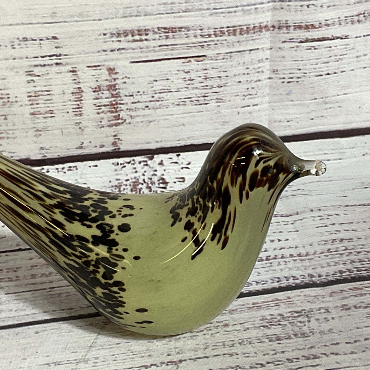 VTG. WEDGEWOOD England Speckled Glass Bird Figurine- 9"