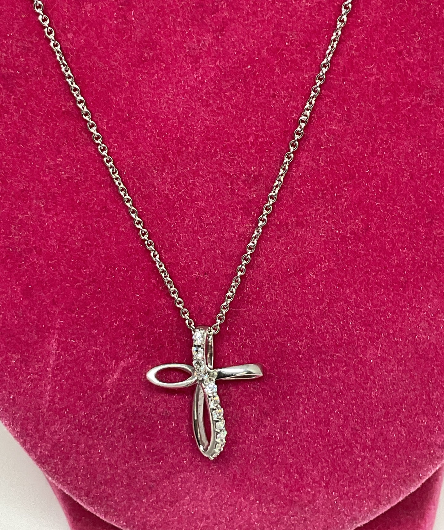 VEROZI Infinity Cross Sterling Silver Pendant Chain Necklace with CZ