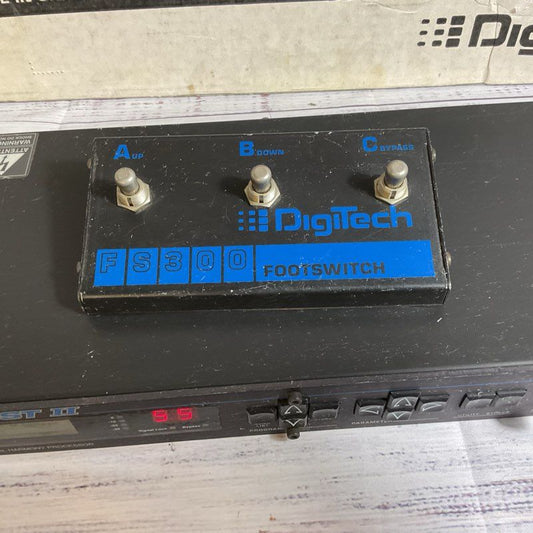 DIGITECH DIGITECH Vocalist II Harmony Processor with FS300 Footswitch- AS-IS