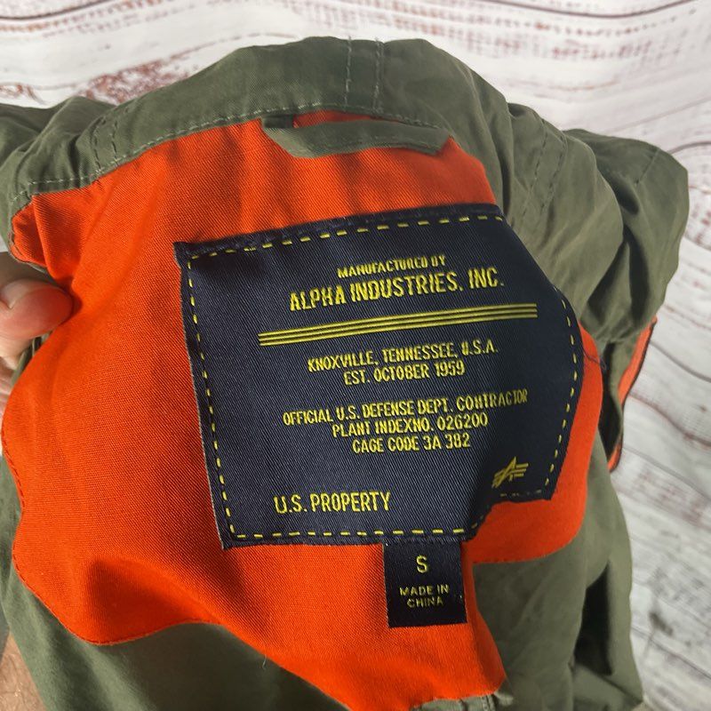 Alpha Industries M-59 Fishtail Mod Parka Green Jacket - Size S