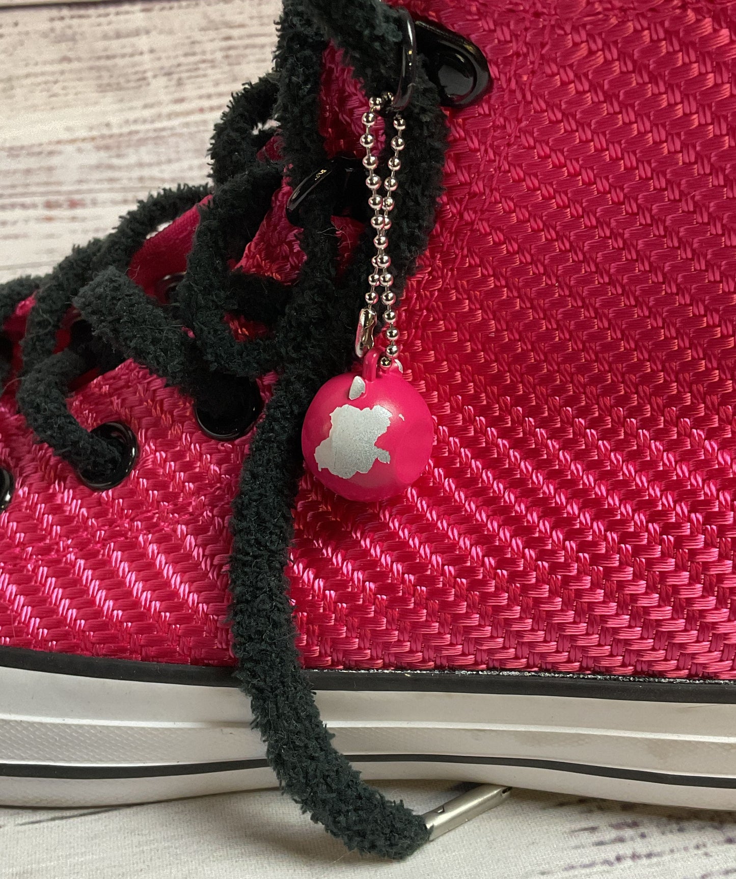 Girl's Ltd. Ed. Despicable Me 4 Poppy Converse Hot Pink Chucks w/ Charms Size 4