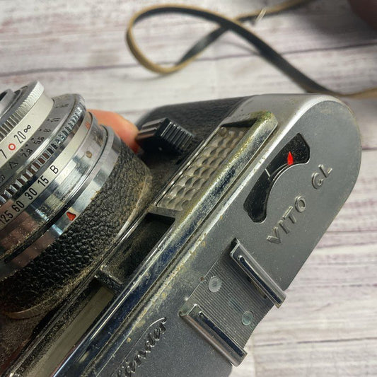 Vintage Voigtländer Vito CL Camera in Leather Case *Shutter Fires*