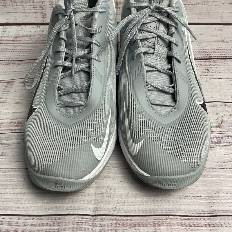 Nike GT Jump Academy Grey Basketball Sneaker Men's Size 8.5 US