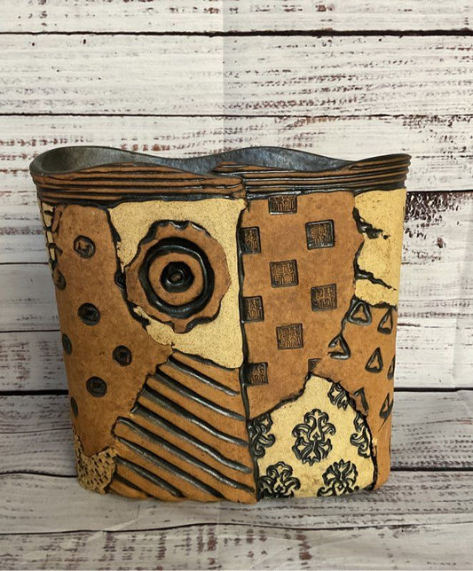 Elaine Pinkernell Vintage Handmade Pottery Vase Brown
