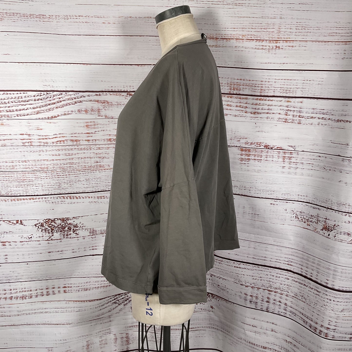 Ischiko Grey Raw Edge Long Sleeve Cotton Sweater - Size 3