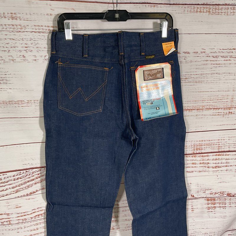 Vintage 80s Deadstock Wrangler Middleweight 12.25 oz Straight Leg Jeans 31x34