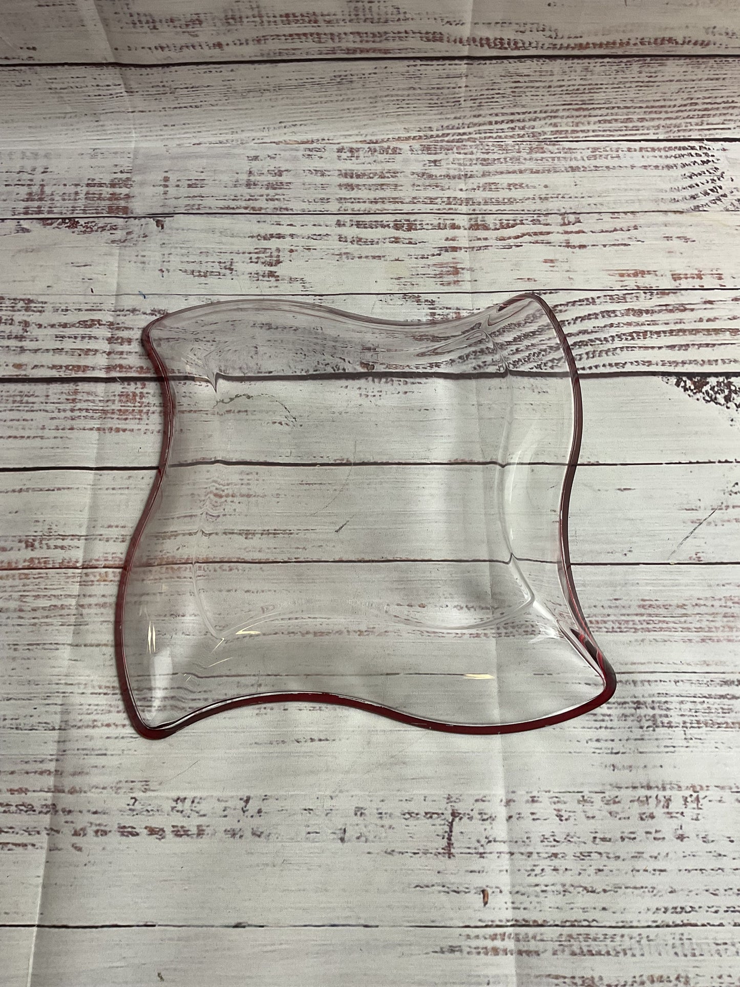 Villeroy & Boch Red Rimmed "New Wave" Glass Plate