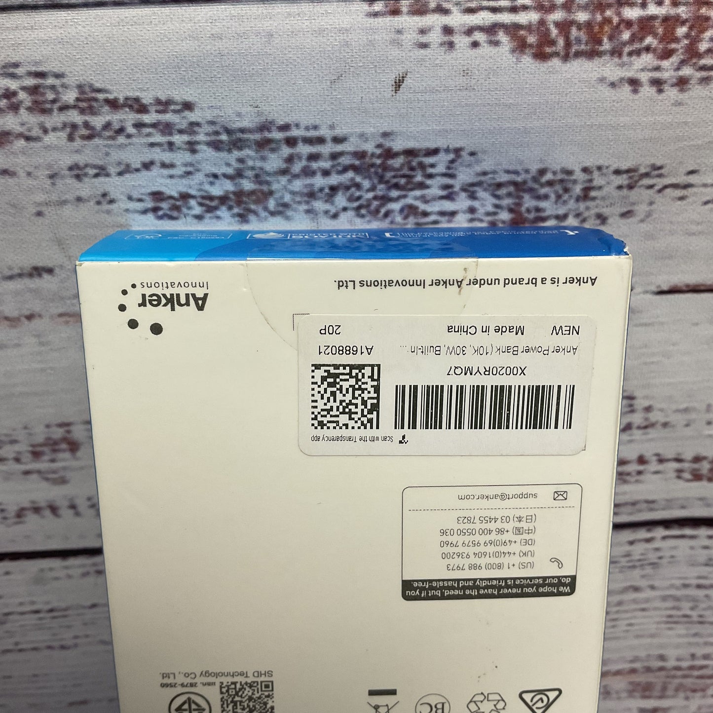 Anker Zolo 10,000mAh 30W Built-in USB-C Cable Charger Battery New