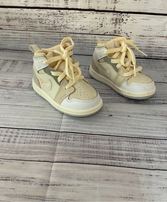 Baby Nike Air Jordan Cream Sneaker Unisex Baby & Toddler 5 Months