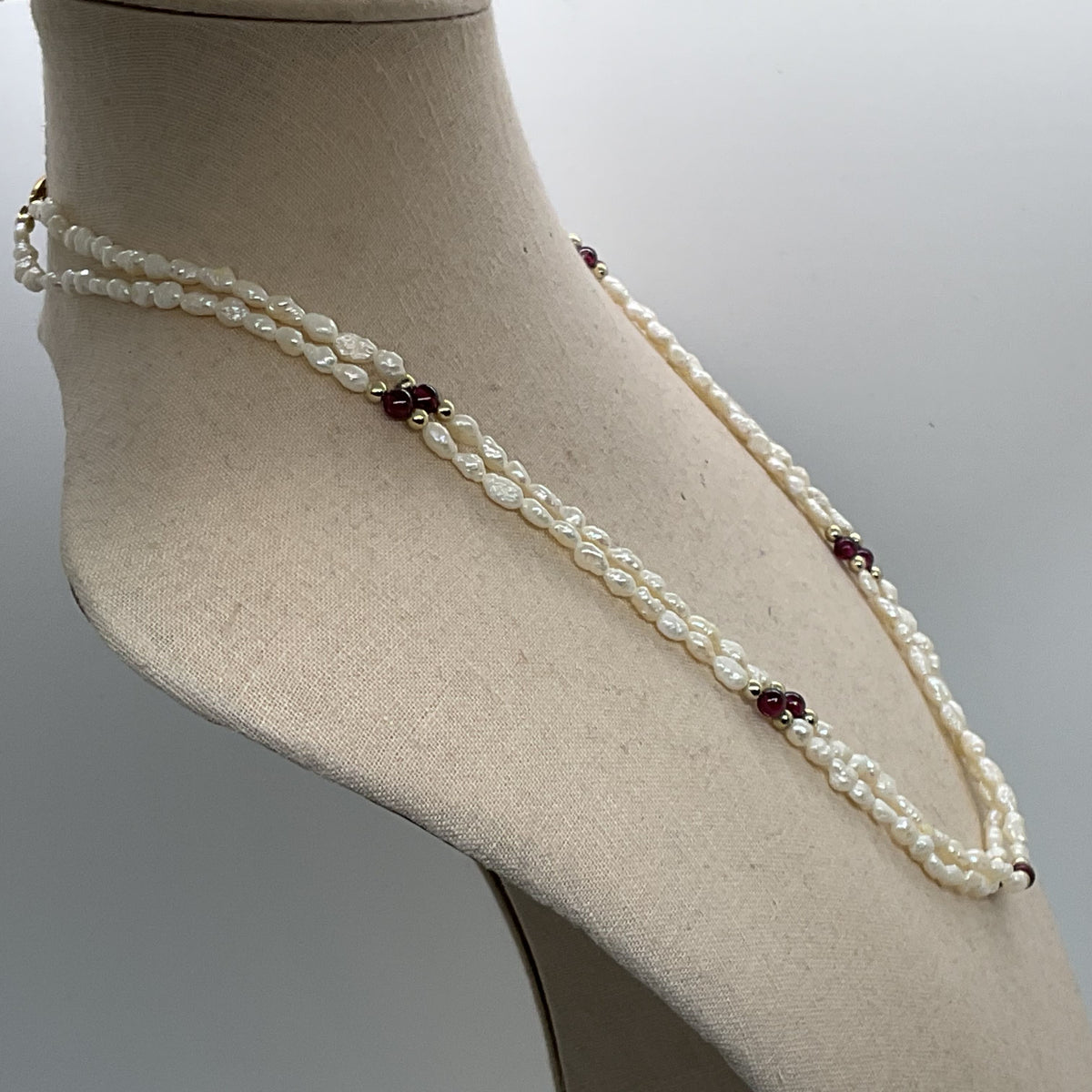 VTG. Freshwater Rice Pearl Double Strand Beaded Necklace- 20"
