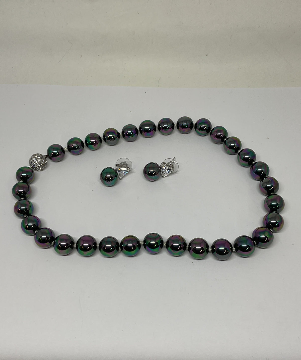 DR Sterling Silver Clasp Glass Beaded Necklace & Stud Earrings Set