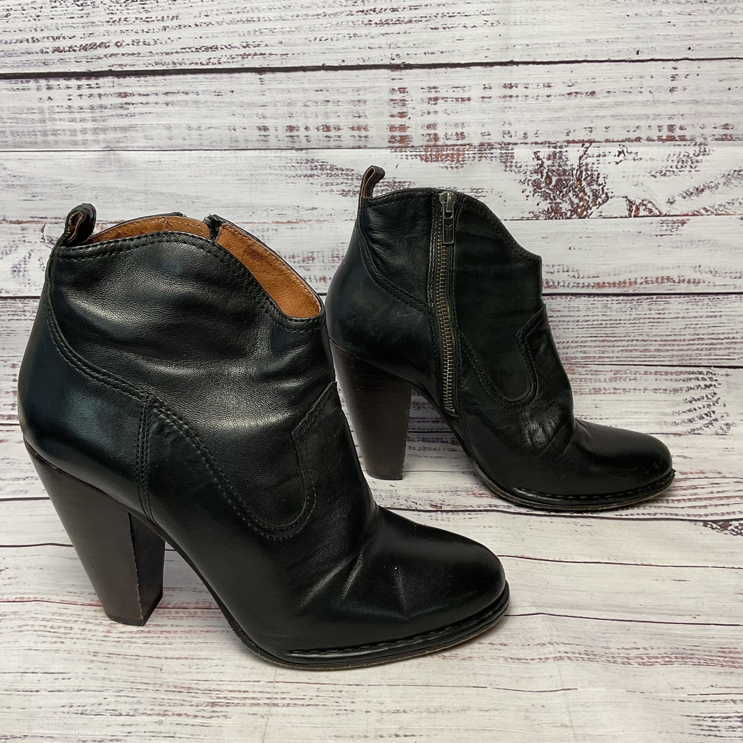 Frye Madeline Black Heel Short Boot Booties Side Zip Women Size 9