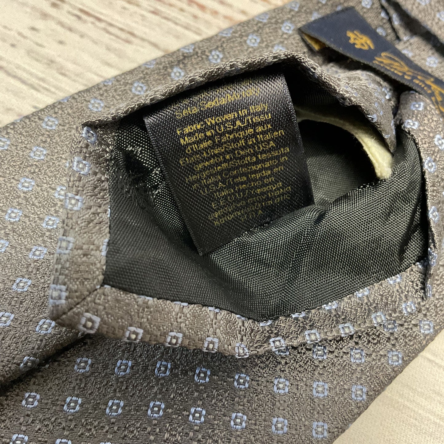 Brooks Brothers Grey Light Blue Textured Silk Neck Tie - Size 58"
