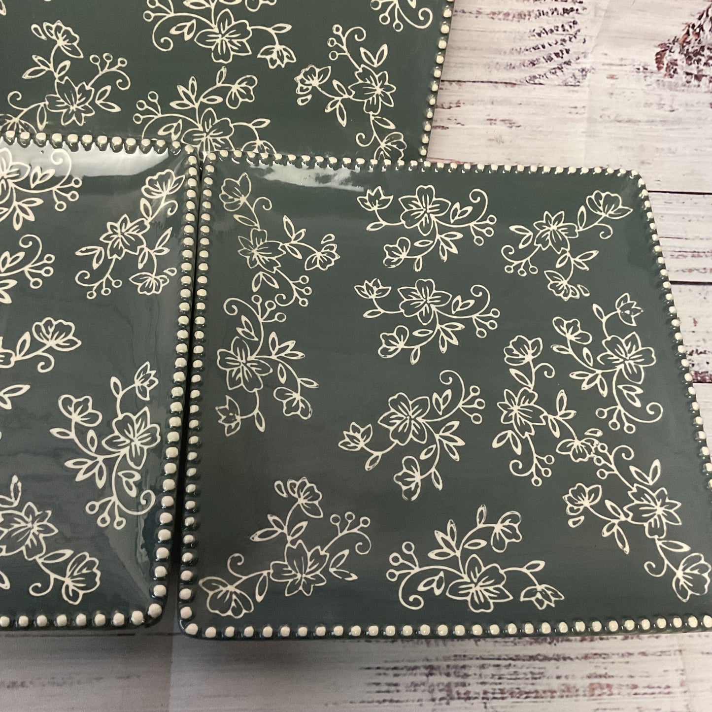 Temp-Tations Green Grey Floral Lace Ceramic Square Dish 8.5" 3 Dishes