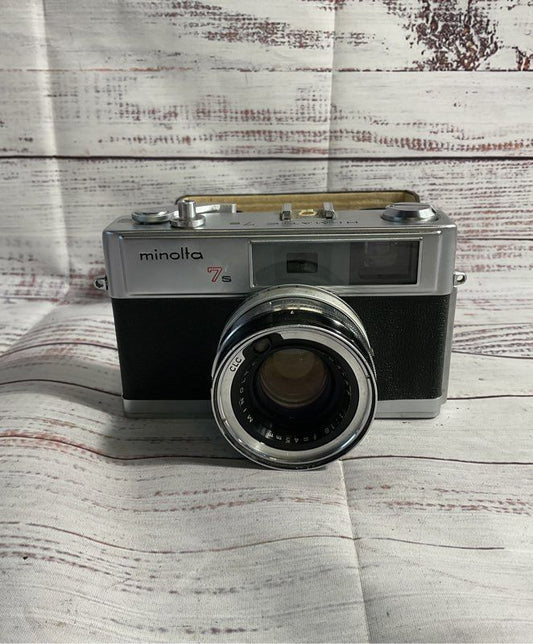 MINOLTA Hi-Matic 7s Rangefinder 45mm f/1.8 CLC Film Camera JAPAN FOR PARTS