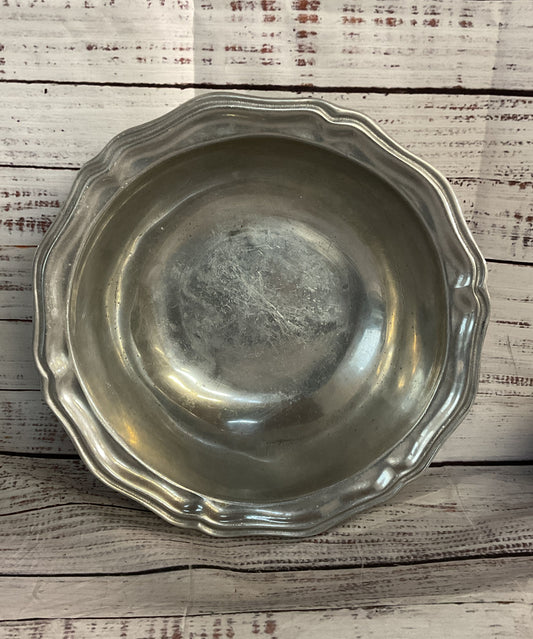 Wilton Mount Joy Armetale Country French Decorative Bowl Pewter