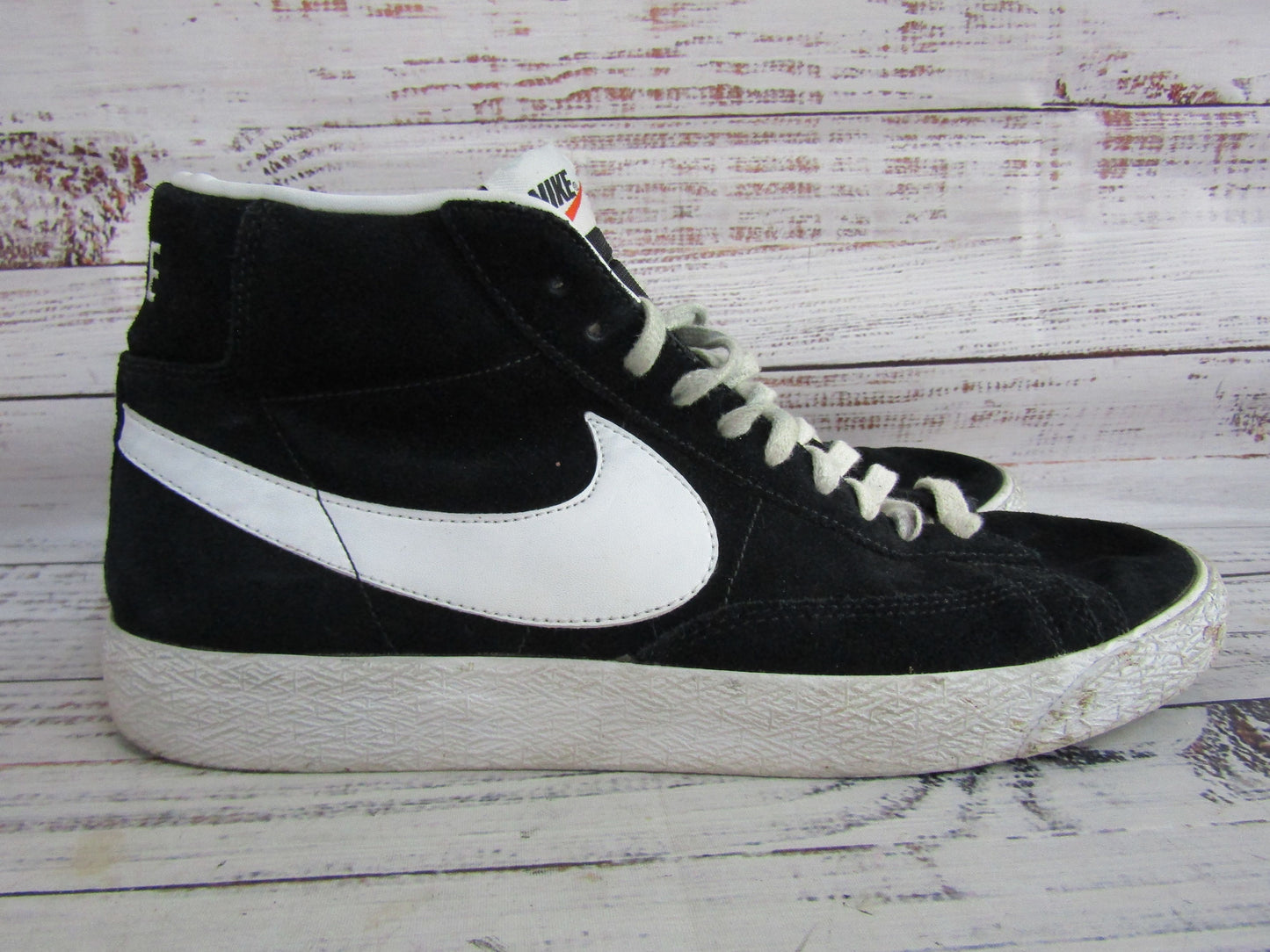 Nike Blazer Men's Black Suede Mid-Top Sneakers Size 10.5 429988-006