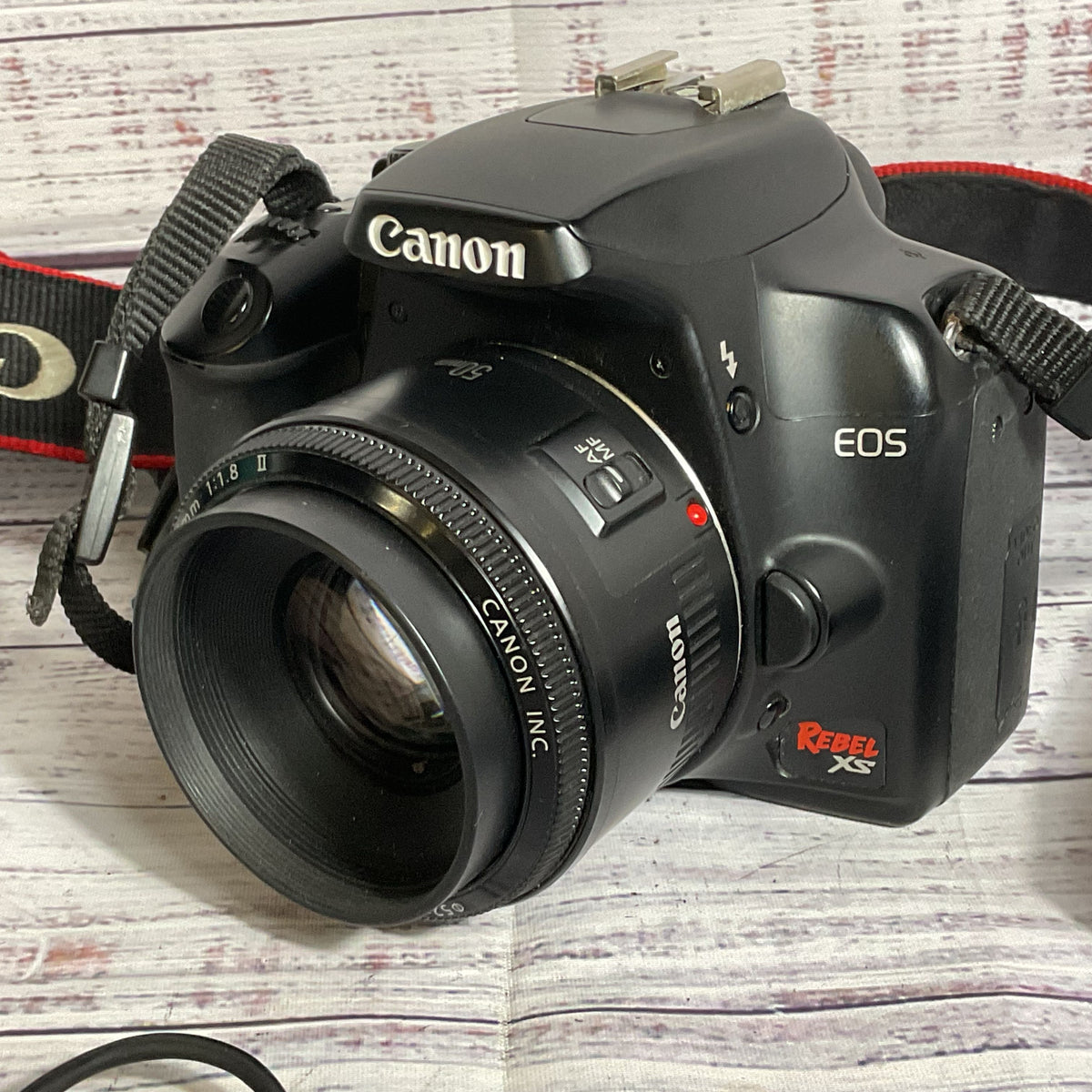CANON REBEL XS DSLR Camera EOS with EF 50mm 1:1.8 II 0.45m/1.5ft Lens- WORKS!!!