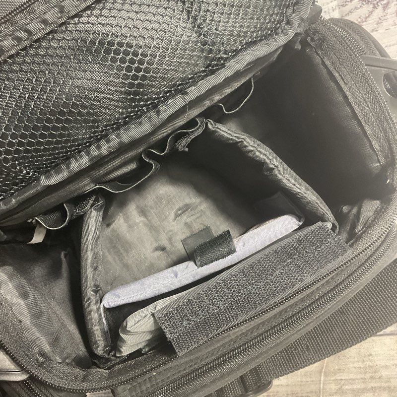 Samsonite Black 5 Pocket 12" Camera Shoulder Bag