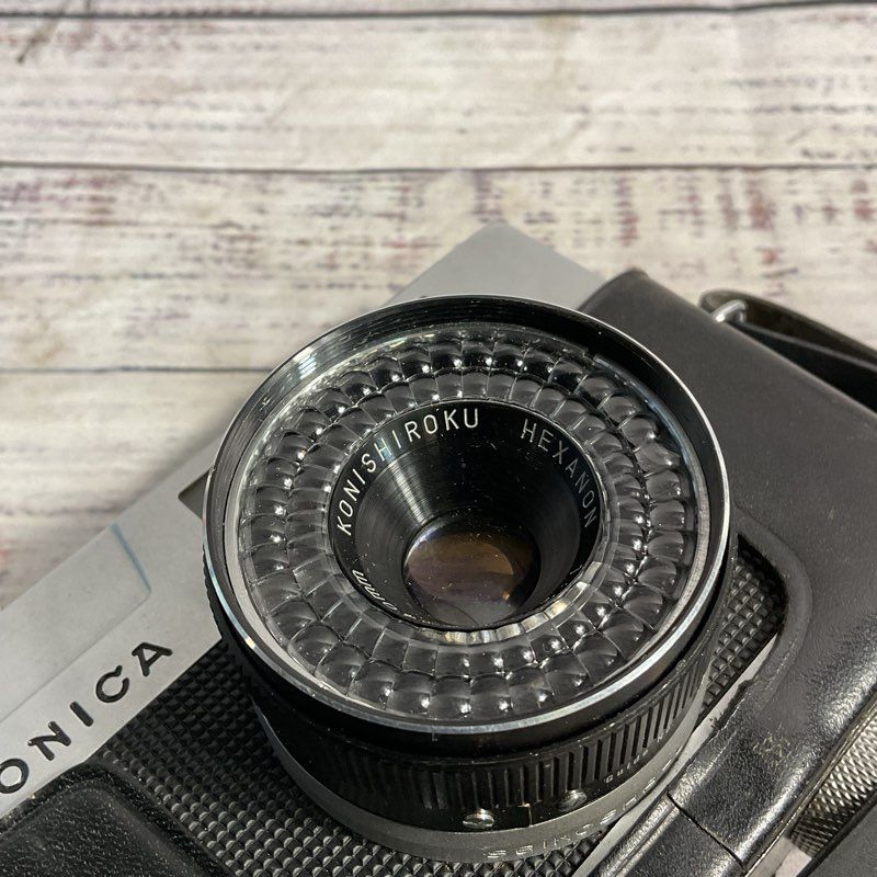 VTG. Konica EE-Matic 35mm Film Camera *UNTESTED*