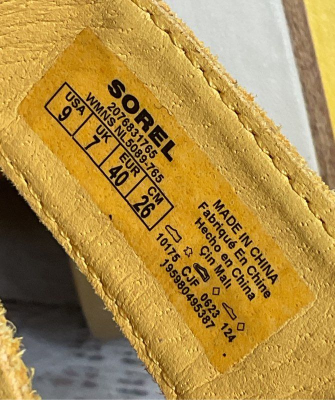 Sorel Joanie IV Y Strap Wedge Sandals Yellow 9