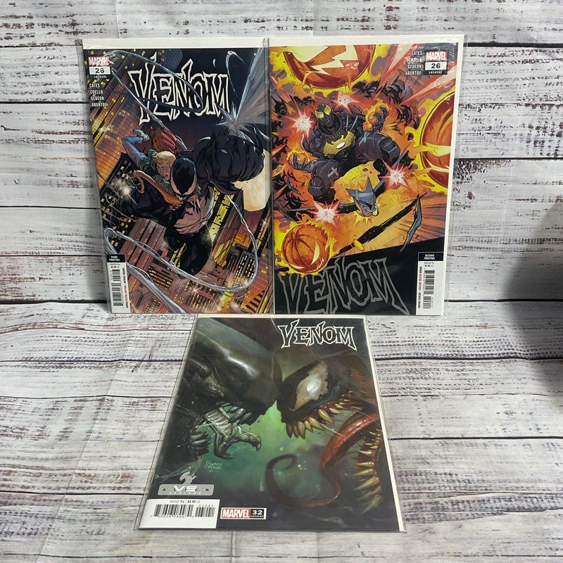 Lot Of 3 Venom Comics 26+variant And 32 Marvel Ryan Brown