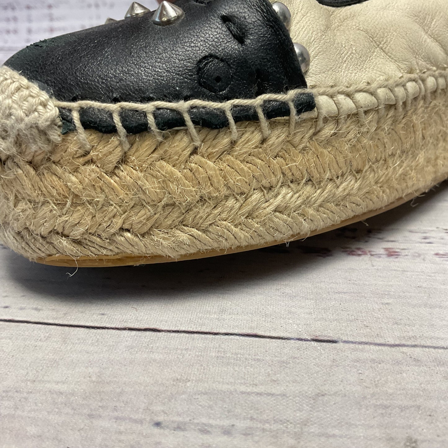 Alexander McQueen White Black Nappa Leather Studded Espadrille Flats Women Sz 8