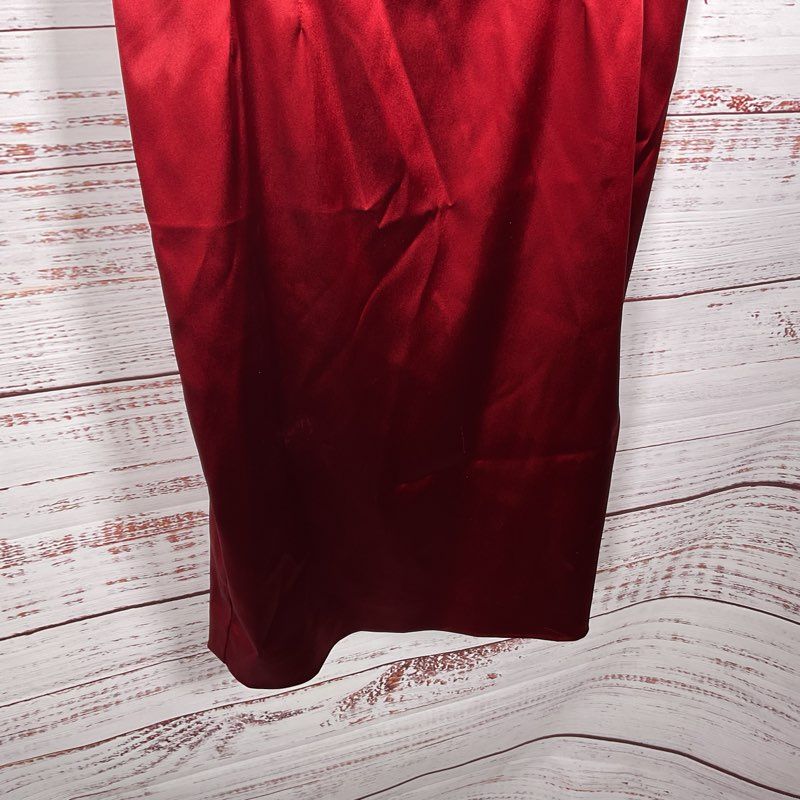 Dolce & Gabbana Red Satin Leopard Lined Sleeveless Knee Length Dress Size 44