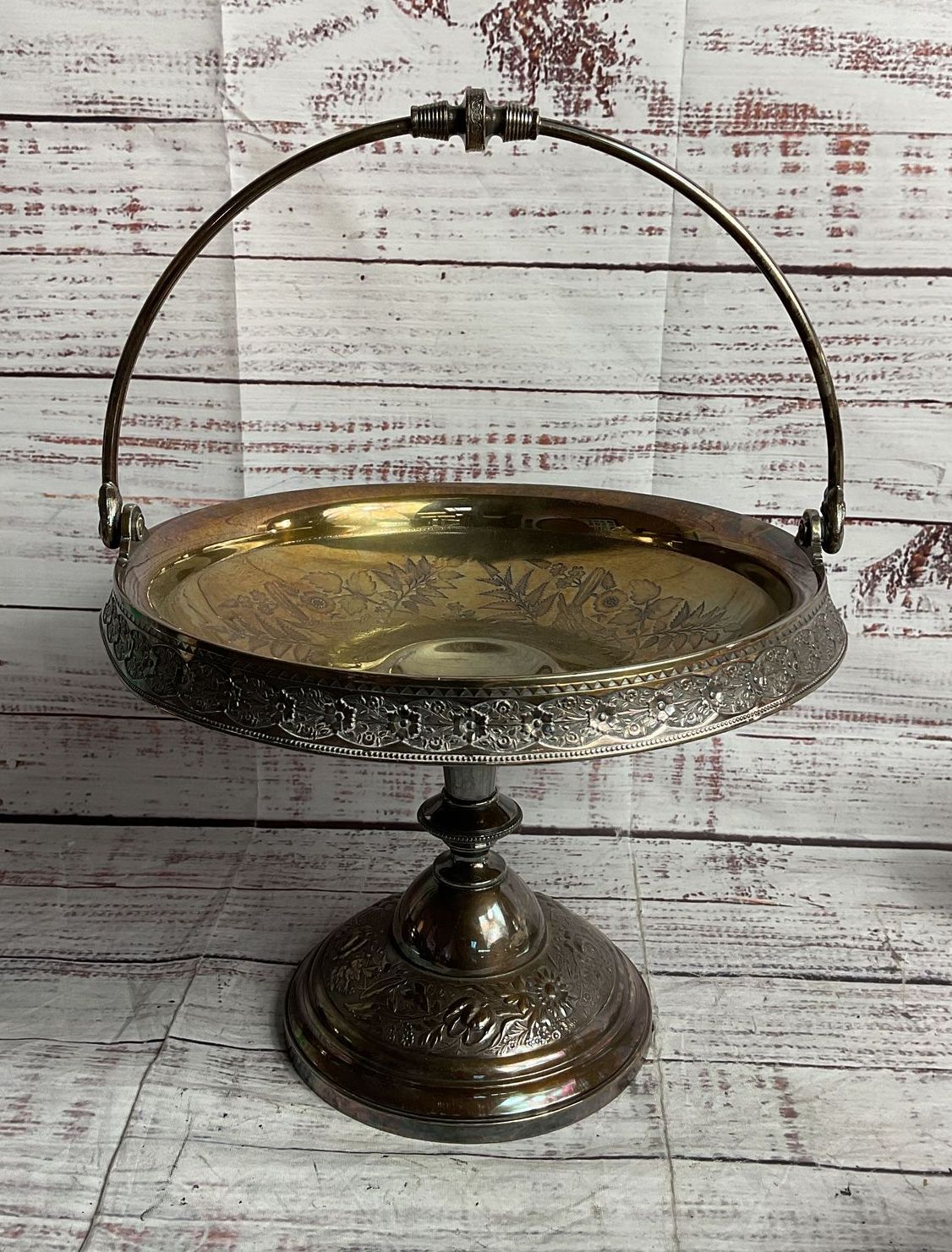 Simpson Hall Miller & Co Vintage Bride Basket Trecle Plate Silver Plated