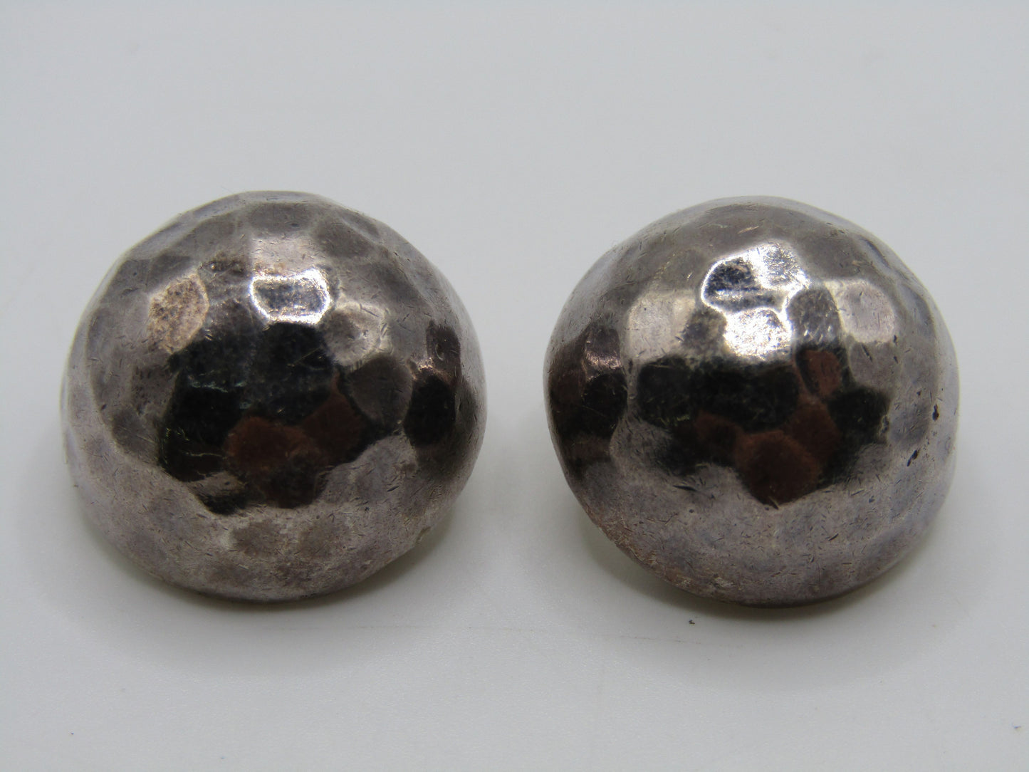 Vintage Handcrafted Hammered Sterling Silver Dome Clip-On Earring Made in Mexico