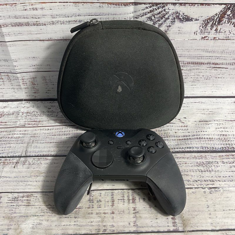 Microsoft Xbox Elite Series 2 Black Wireless Gaming Controller w/ Charging Case