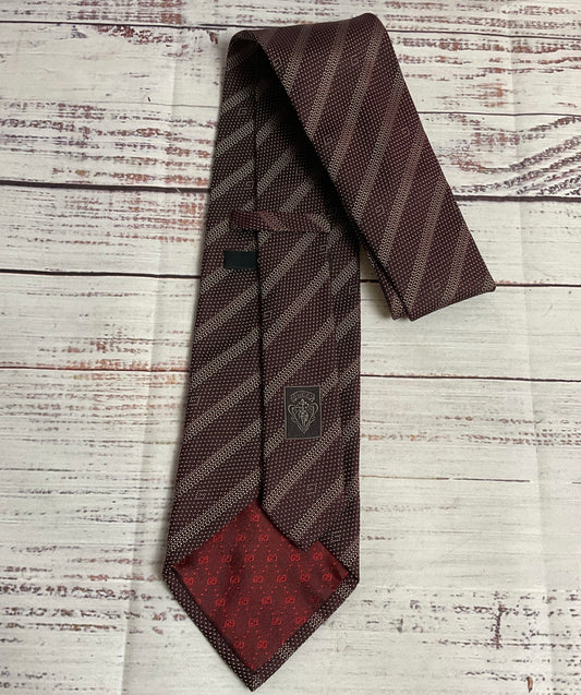 GUCCI Men's Red Striped 100% Silk Tie 57.5"