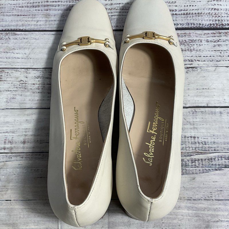 Salvatore Ferragamo Boutique H47 Cream Leather Horsebit Toe Pump Heel Women's 9