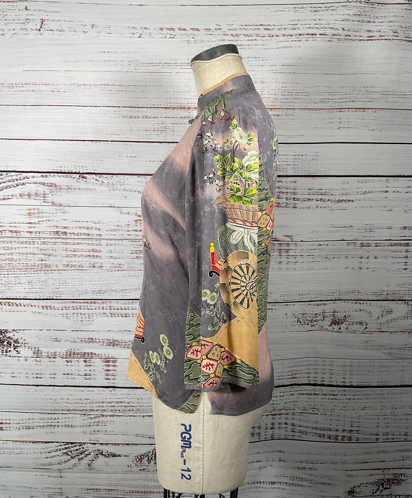 Cute Citron 100% Silk Mandarin Collar Eclectic Floral Long Sleeve-Size Medium