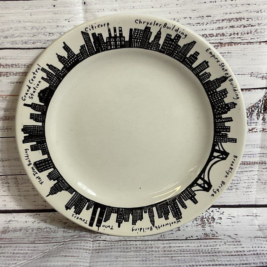 VTG. FISH EDDYS NYC Skyline by Homer Laughlin 10” Dinner Plate